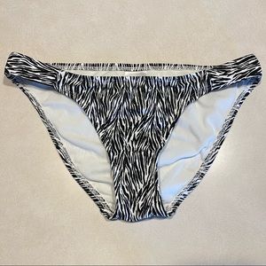 Xhilaration 🦓 Zebra Print Swim Bottom Small
